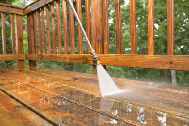 Best Pressure Washing Brick  in St Clair, MI